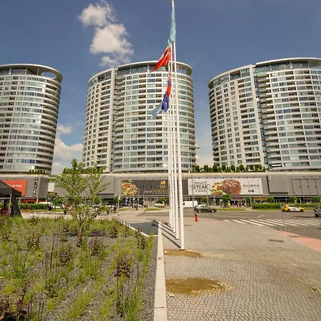 Flora Cozy By Chors דירה *