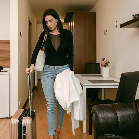 Flora Cozy By Chors Apartman Pozsony