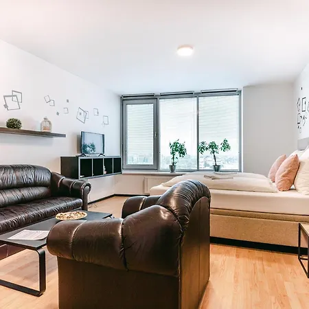 Apartman Flora Cozy By Chors *